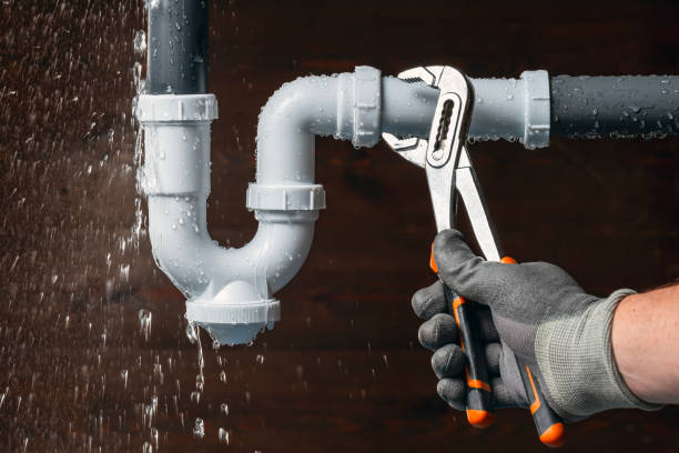 Professional Leak Detection technician working in Strausstown, PA